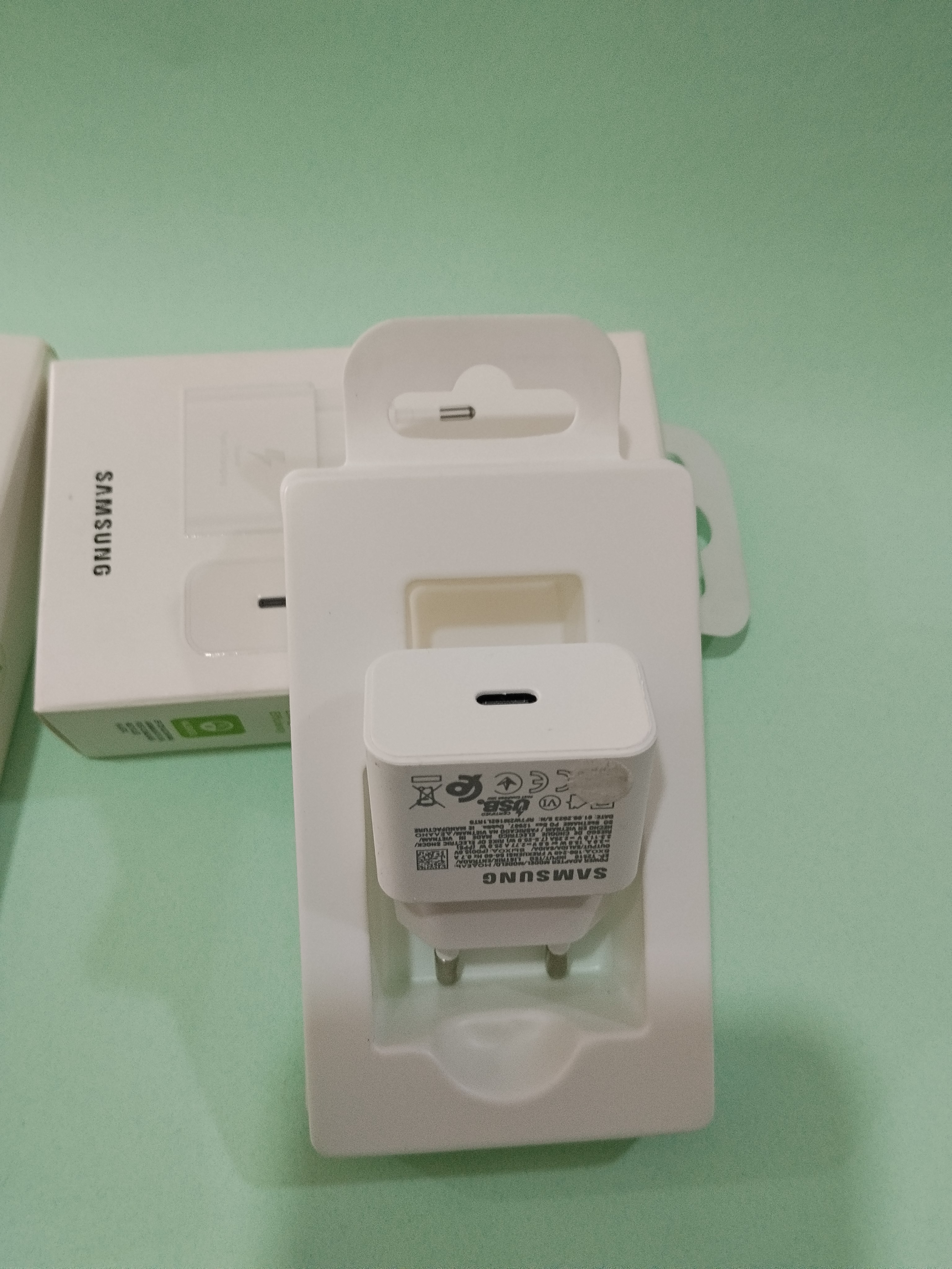 Samsung power adapter